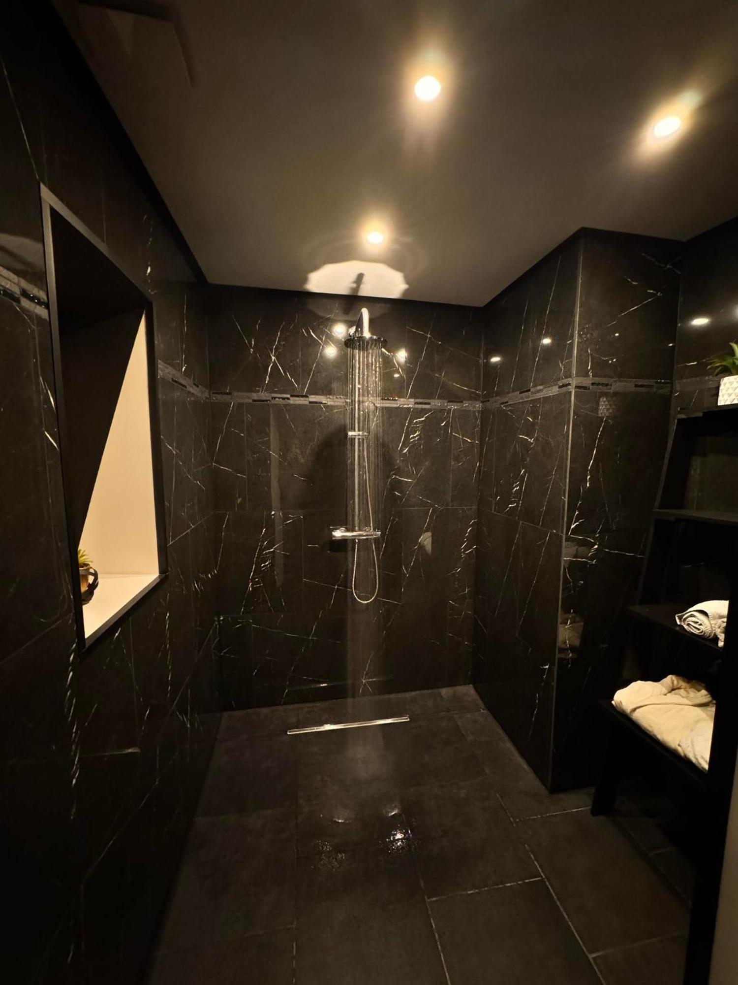Les Bulles D'Or Hotel Flemalle-Grande Ngoại thất bức ảnh