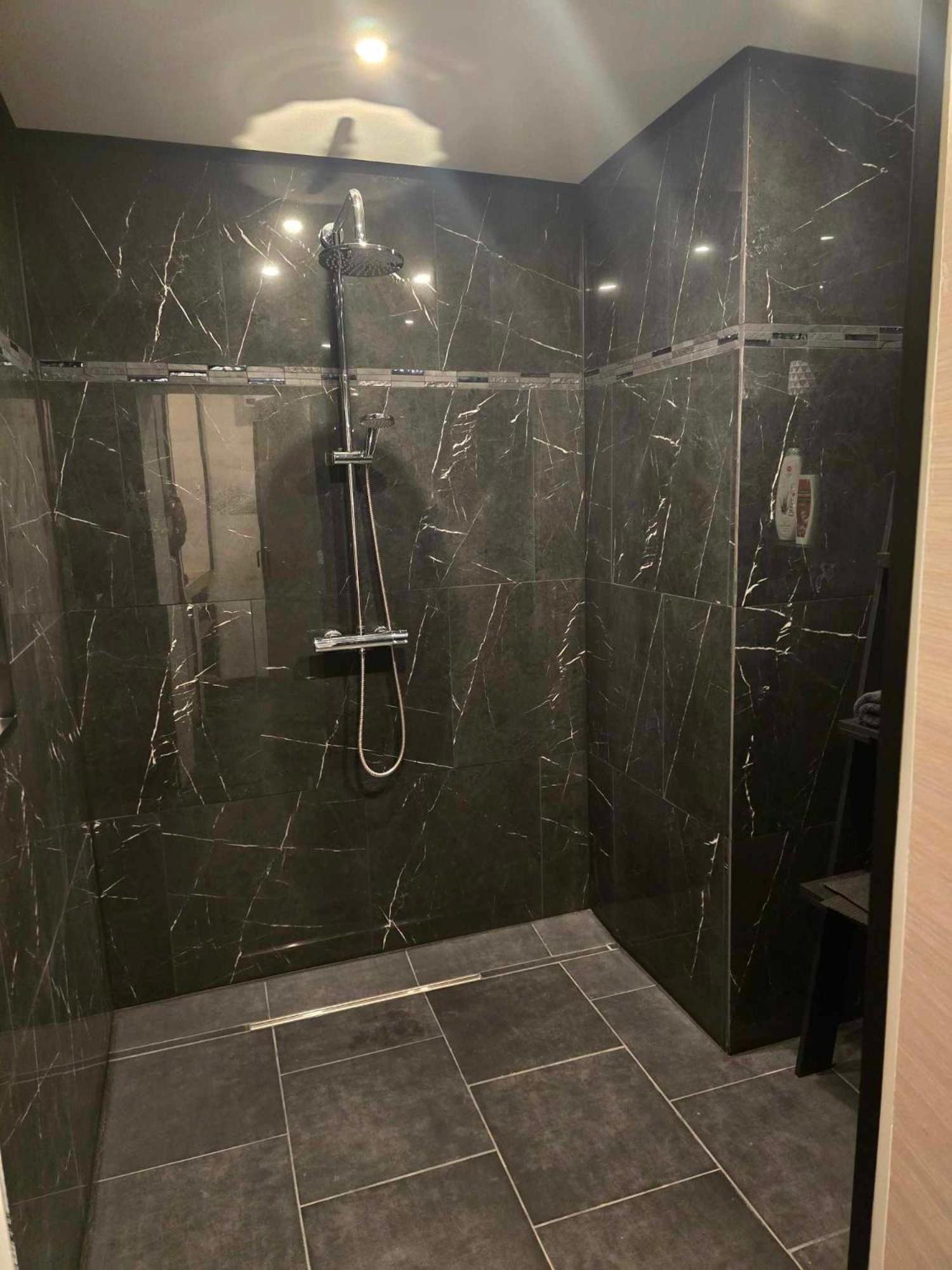 Les Bulles D'Or Hotel Flemalle-Grande Ngoại thất bức ảnh
